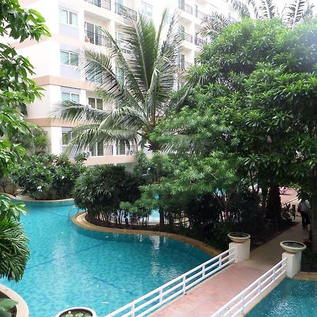 Park Lane Resort By West Joint Venture Praia de Jomtien Exterior foto