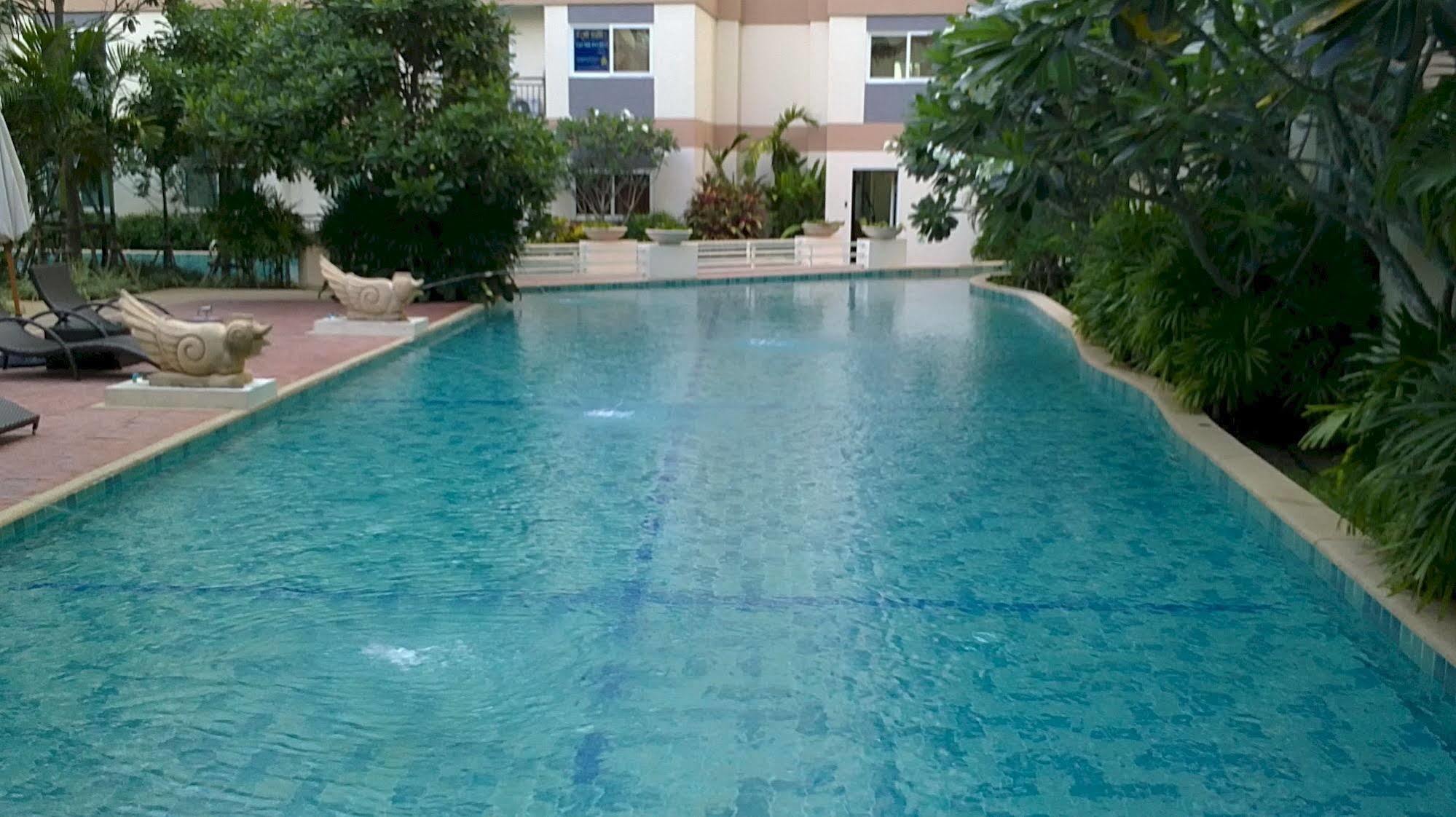 Park Lane Resort By West Joint Venture Praia de Jomtien Exterior foto